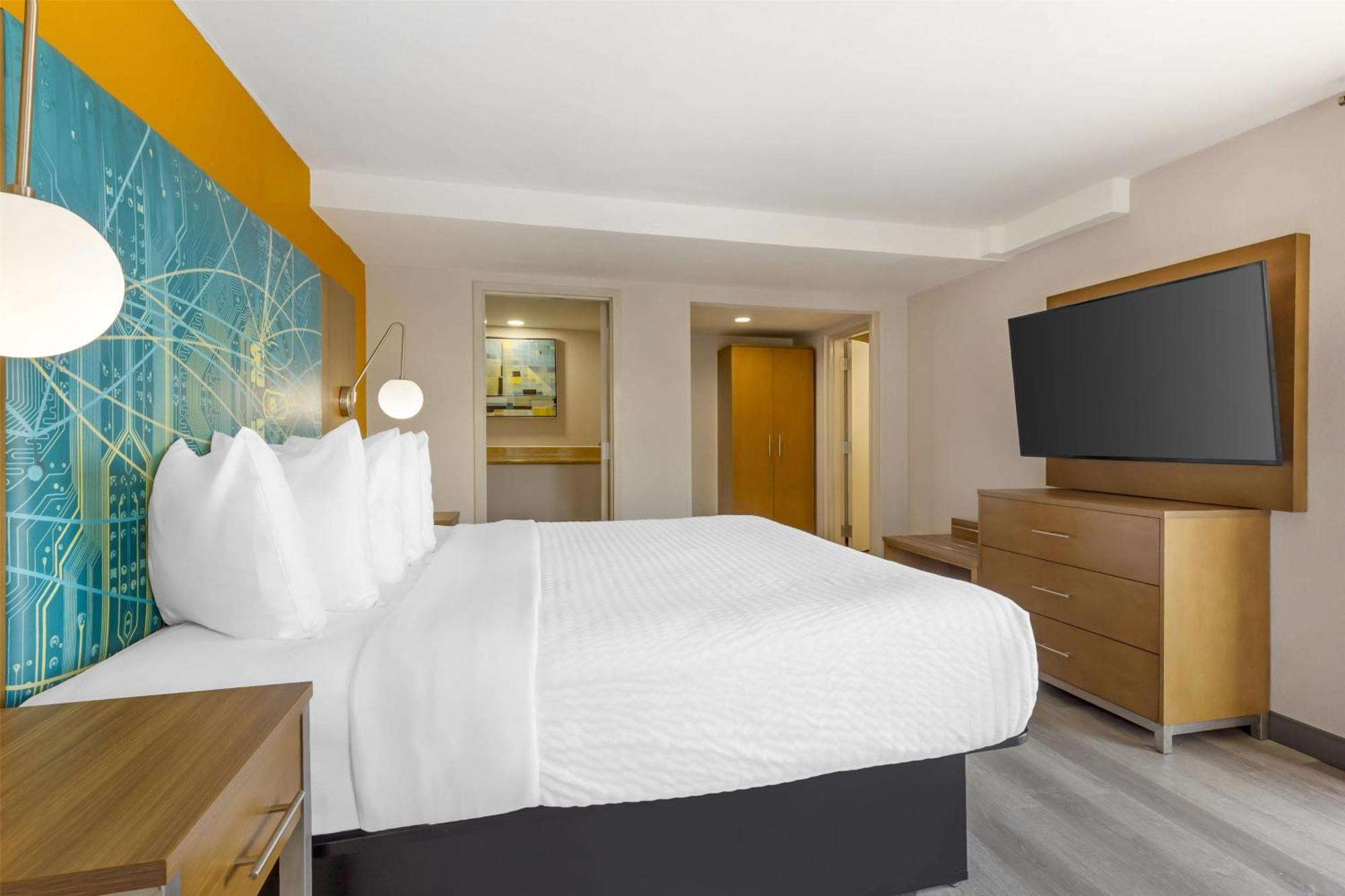 Western Crabtree Valley Hotel 3*
